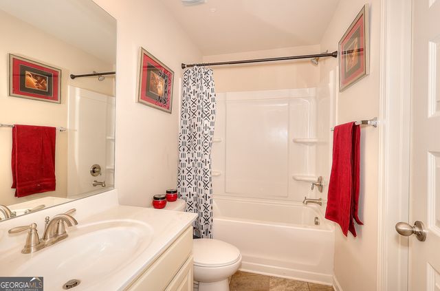 602 Baymist Court, Loganville, GA 30052