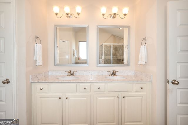 602 Baymist Court, Loganville, GA 30052