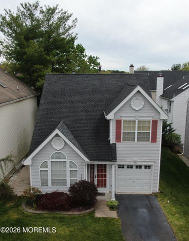 60 Glenn Oaks Court, Old Bridge, NJ 08857