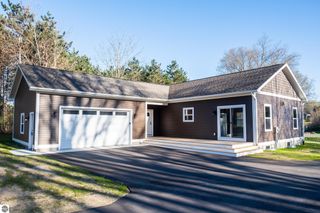 3680 Supply Road, Traverse City, MI 49696