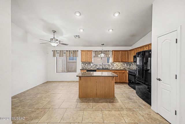 39335 S Old Arena Drive, Tucson, AZ 85739