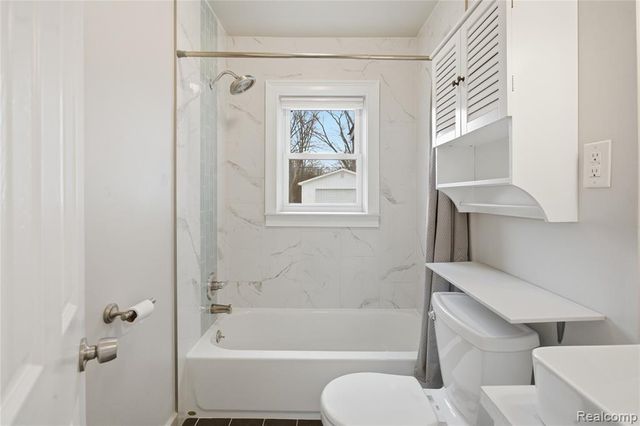 3104 Prairie Avenue, Royal Oak, MI 48073