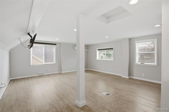 3104 Prairie Avenue, Royal Oak, MI 48073