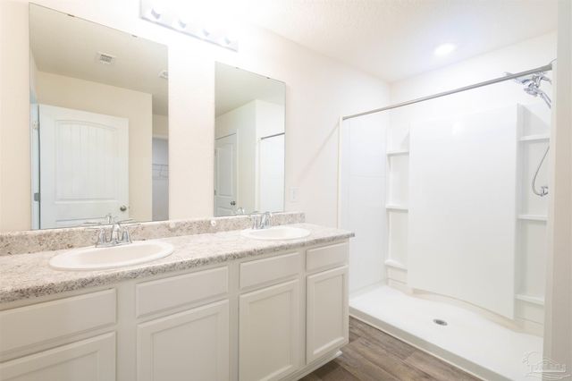 6293 Churchill Cir, Milton, FL 32583