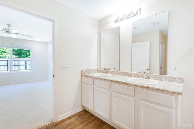 6293 Churchill Cir, Milton, FL 32583