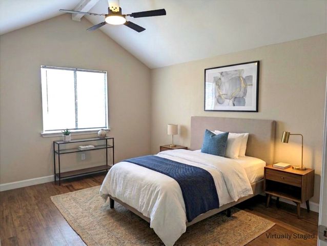 2916 Woodbridge Drive, Bedford, TX 76021