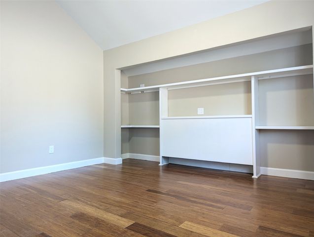 2916 Woodbridge Drive, Bedford, TX 76021