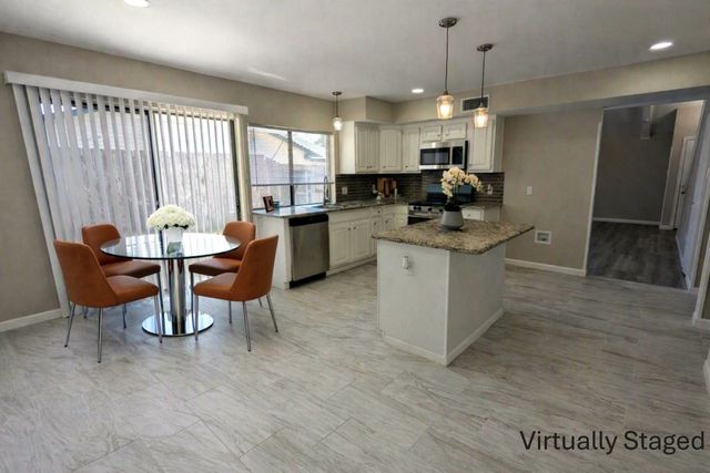 2916 Woodbridge Drive, Bedford, TX 76021