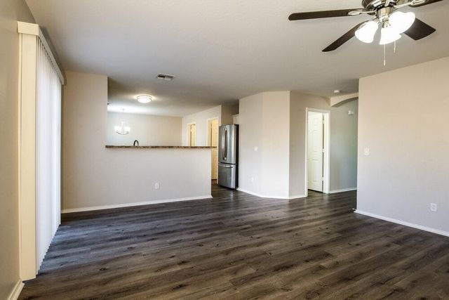 8338 W Kingman Street, Tolleson, AZ 85353
