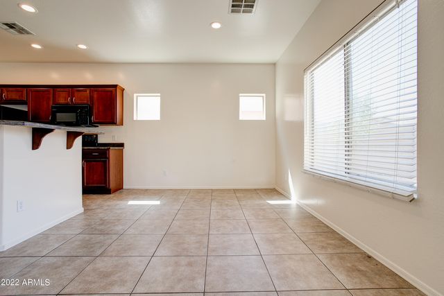9928 W CHIPMAN Road, Tolleson, AZ 85353