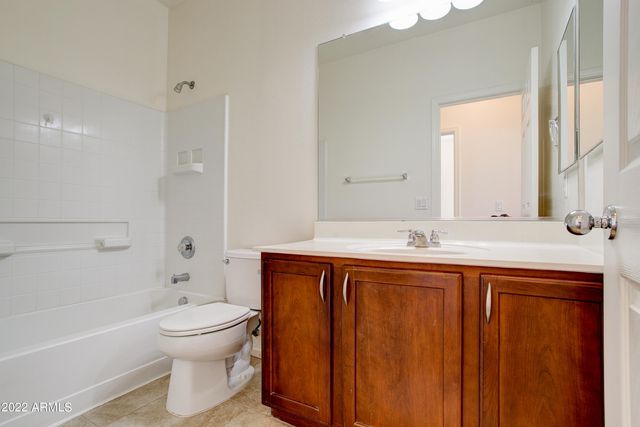 9928 W CHIPMAN Road, Tolleson, AZ 85353