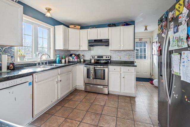 124 Eleventh Street, Leominster, MA 01453