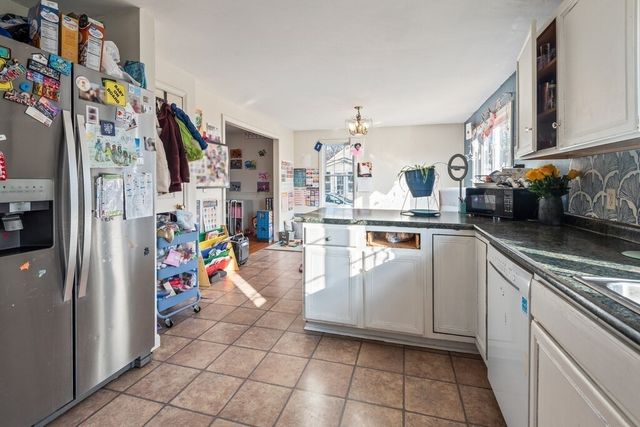 124 Eleventh Street, Leominster, MA 01453