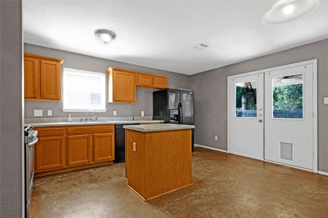 3007 Rainy River DR, Leander, TX 78641