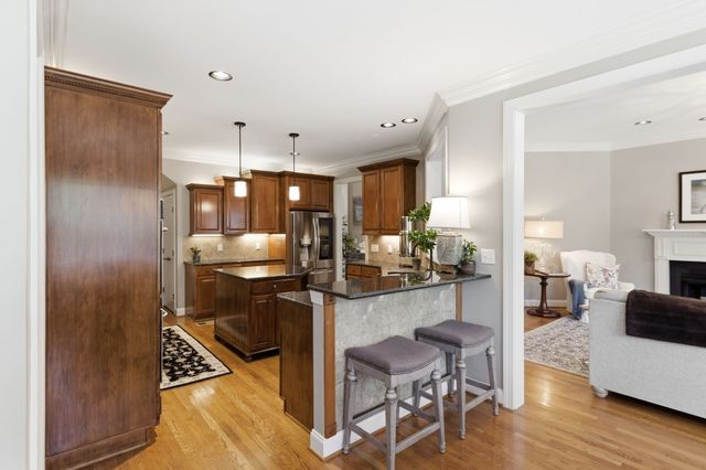 1728 Surrey Dr, Brentwood, TN 37027