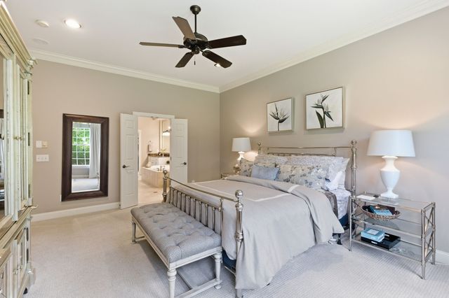 1728 Surrey Dr, Brentwood, TN 37027
