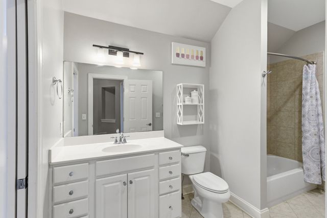 1728 Surrey Dr, Brentwood, TN 37027