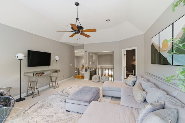 1728 Surrey Dr, Brentwood, TN 37027