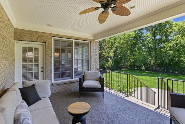 1728 Surrey Dr, Brentwood, TN 37027