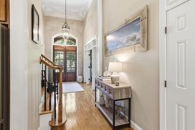 1728 Surrey Dr, Brentwood, TN 37027