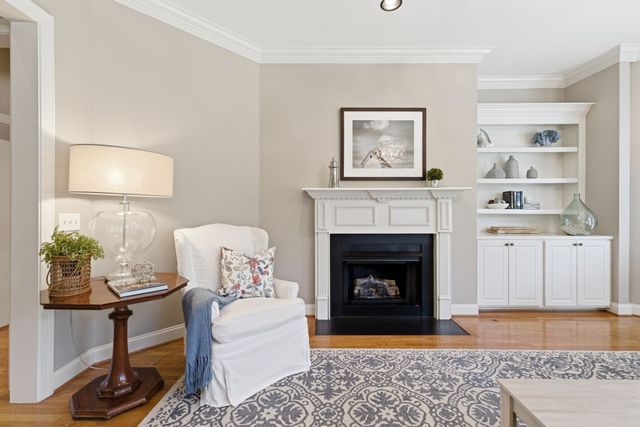 1728 Surrey Dr, Brentwood, TN 37027