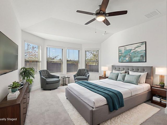 775 Sue Peaks LOOP, Dripping Springs, TX 78620