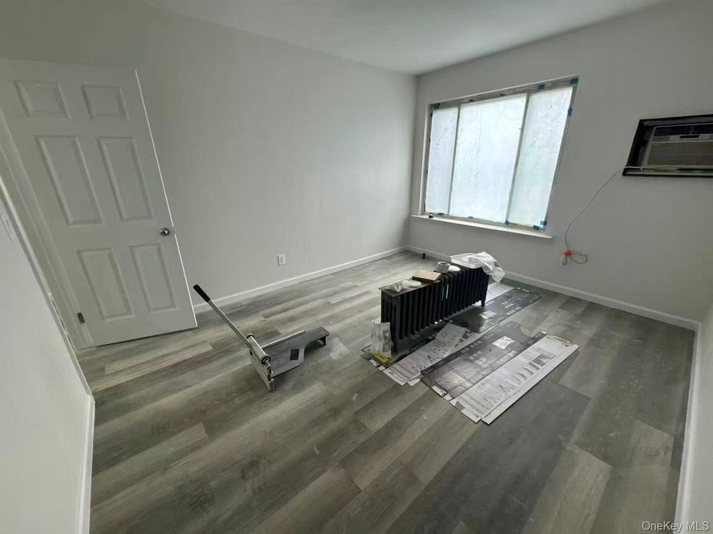 43-35 Byrd Street, Flushing, NY 11355 — photo 3