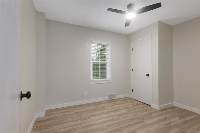 3706 S Sterling Avenue, Independence, MO 64052