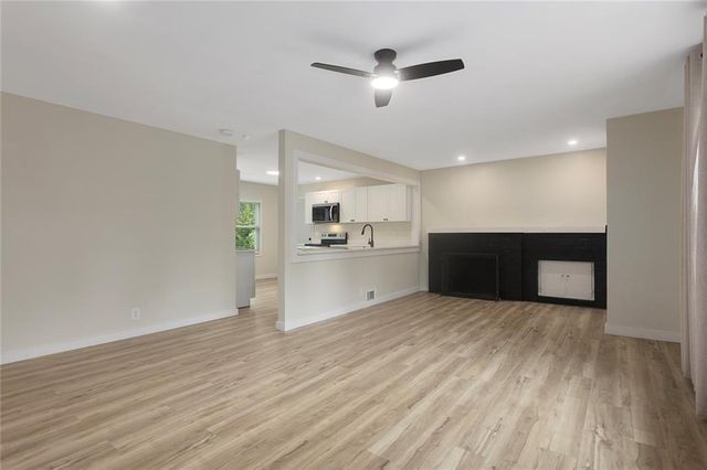 3706 S Sterling Avenue, Independence, MO 64052
