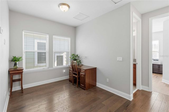 8905 LAUREATE BOULEVARD, Orlando, FL 32827