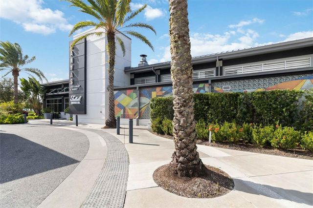 8905 LAUREATE BOULEVARD, Orlando, FL 32827