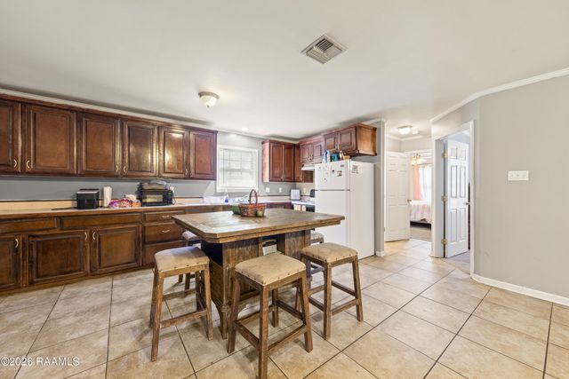 119 Kingswood Drive, Lafayette, LA 70501