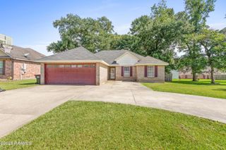 119 Kingswood Drive, Lafayette, LA 70501