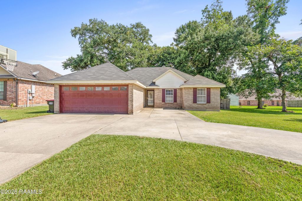 119 Kingswood Drive, Lafayette, LA 70501