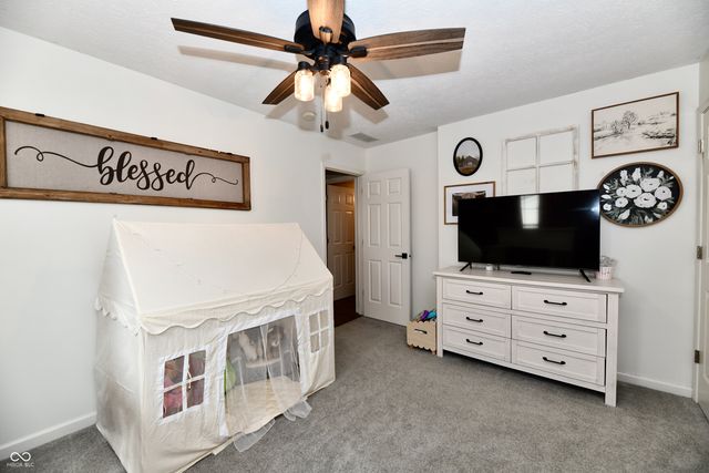 11971 Driftstone Drive, Fishers, IN 46037