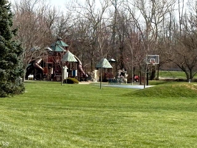 11971 Driftstone Drive, Fishers, IN 46037