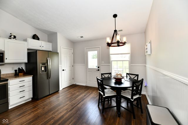 11971 Driftstone Drive, Fishers, IN 46037