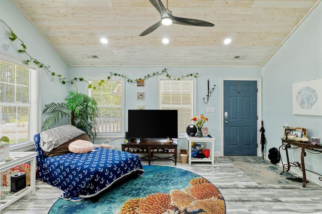 10071 Kings Rd., Myrtle Beach, SC 29572