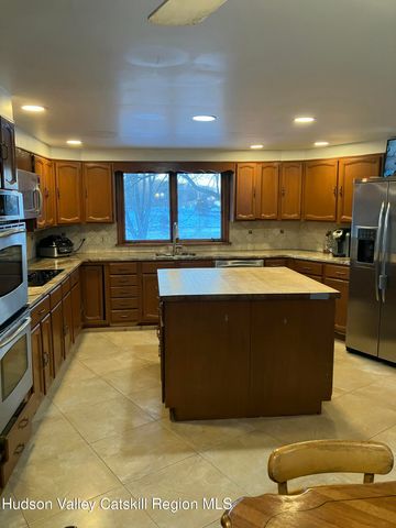 38 Bethel Ridge Road, Catskill, NY 12414