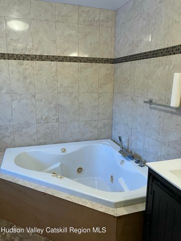 38 Bethel Ridge Road, Catskill, NY 12414