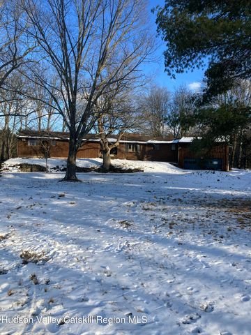 38 Bethel Ridge Road, Catskill, NY 12414