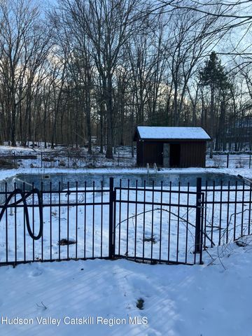 38 Bethel Ridge Road, Catskill, NY 12414