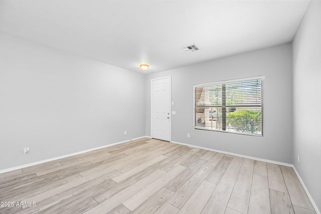 2821 W SANTA CRUZ Avenue, San Tan Valley, AZ 85144