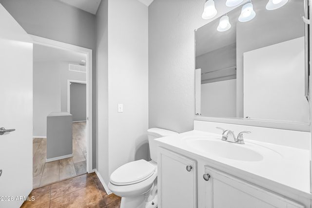 2821 W SANTA CRUZ Avenue, San Tan Valley, AZ 85144