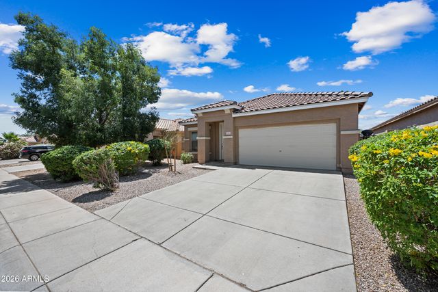 2821 W SANTA CRUZ Avenue, San Tan Valley, AZ 85144