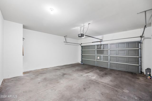 2821 W SANTA CRUZ Avenue, San Tan Valley, AZ 85144