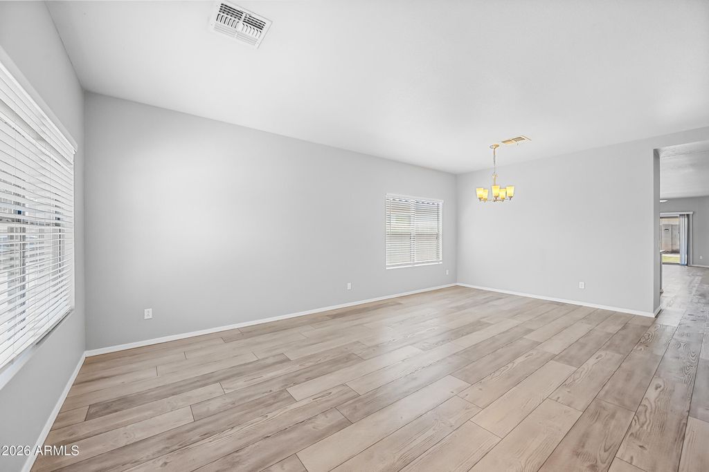 2821 W SANTA CRUZ Avenue, San Tan Valley, AZ 85144 — photo 5