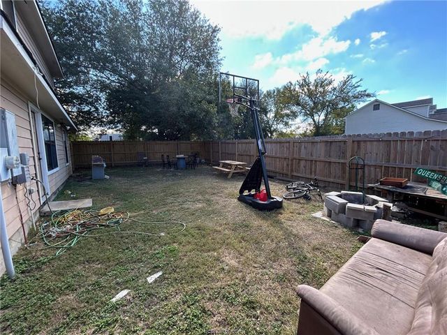 1714 Boardwalk Court, College Station, TX 77840