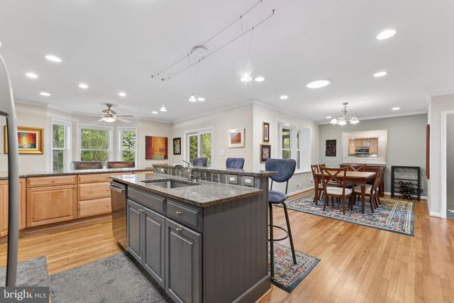 1806 BIRCH RD, Mclean, VA 22101