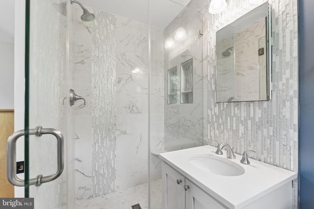 1806 BIRCH RD, Mclean, VA 22101